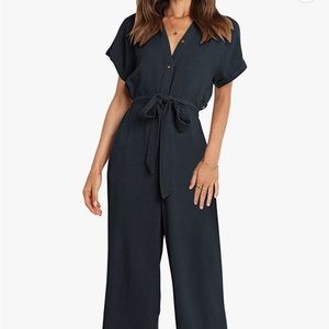 NWOT never worn, V-neck Jumpsuit